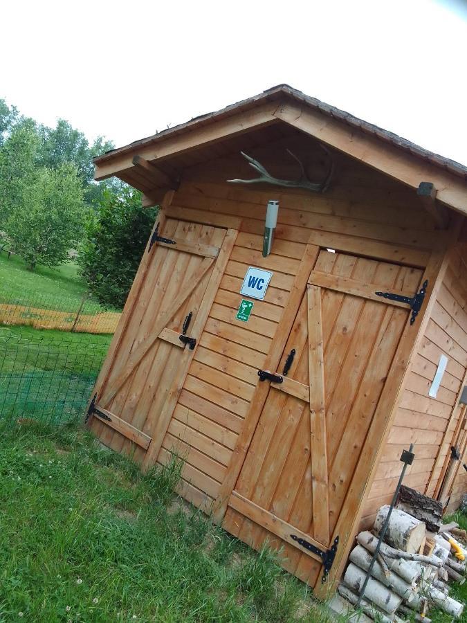 Szalas W Gorach Izerskich, Blisko Swieradow Zdroj I Zamek Czocha, Agroturystyka, Ogrzewanie, Klimatyzacja , Plac Zabaw, Ognisko Z Rusztem I Kijkami, Zywe Zwierzeta, Latem Basen Mirsk Eksteriør billede
